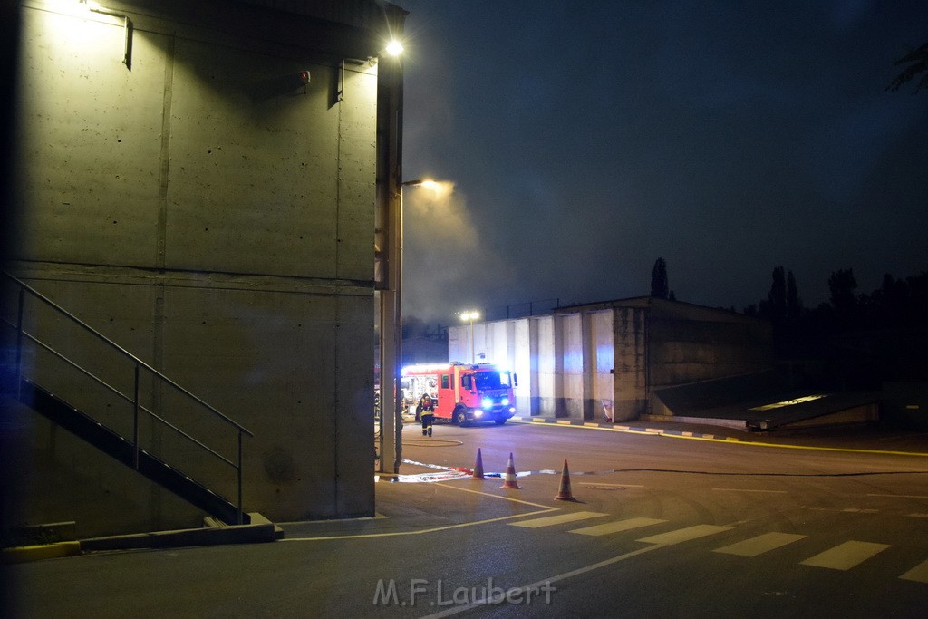 Feuer 2 AVG Koeln Rath Heumar Wikingerstr P021.JPG - Miklos Laubert